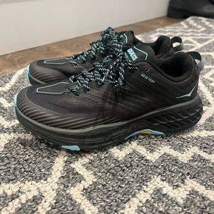 Hoka Speedgoat 4 gtx Size 6.5US women's